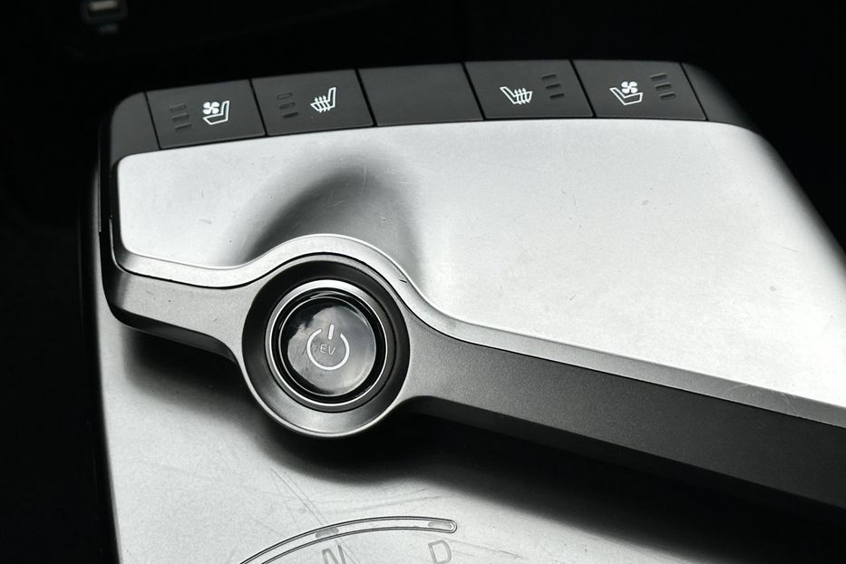 Продам Kia EV6 77 квт 2023 года в Луцке