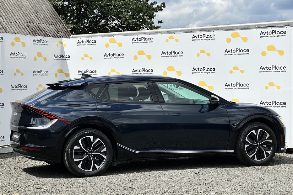 Продам Kia EV6 77 квт 2023 года в Луцке