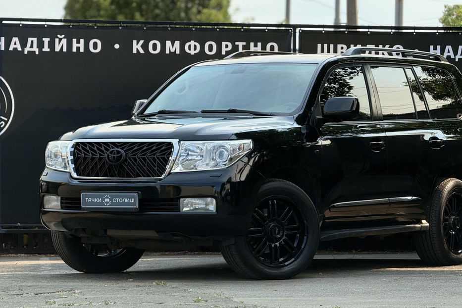 Продам Toyota Land Cruiser 200 4.5d AT (235 к.с) 4WD 2010 года в Киеве
