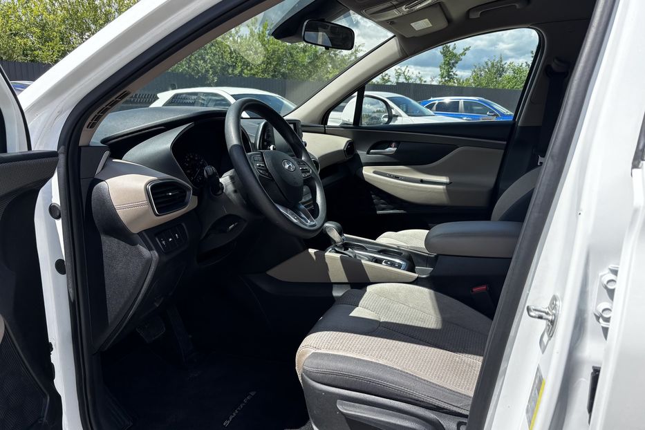Продам Hyundai Santa FE авто у Львові 2020 года в Львове