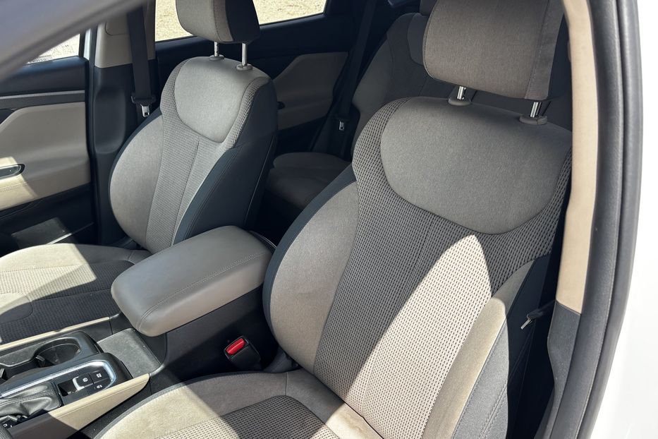 Продам Hyundai Santa FE авто у Львові 2020 года в Львове