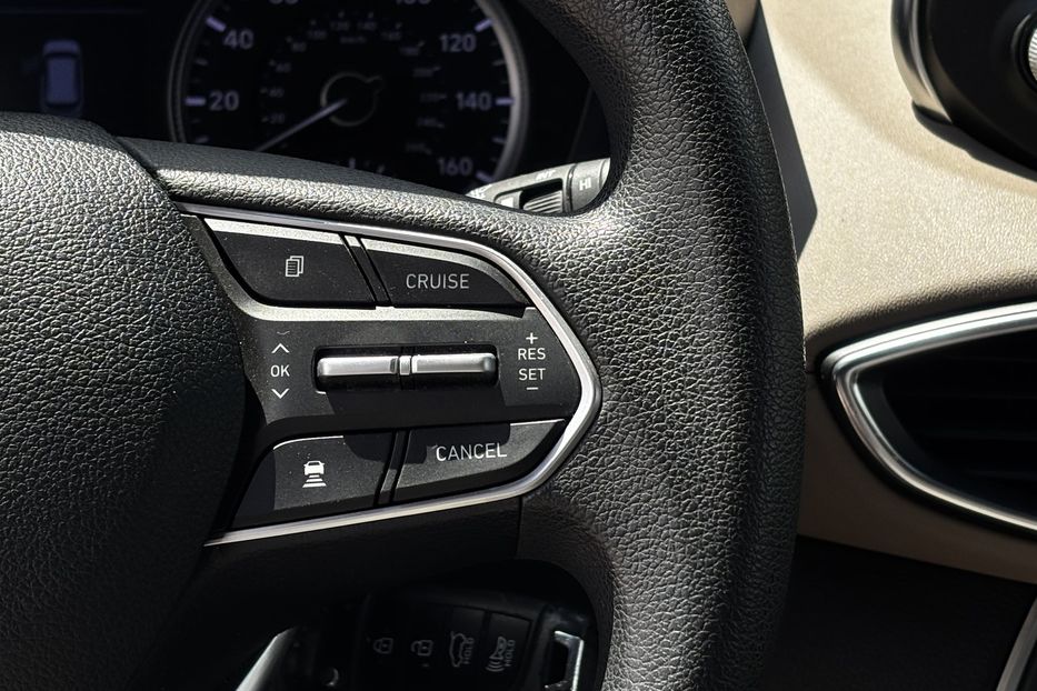 Продам Hyundai Santa FE авто у Львові 2020 года в Львове