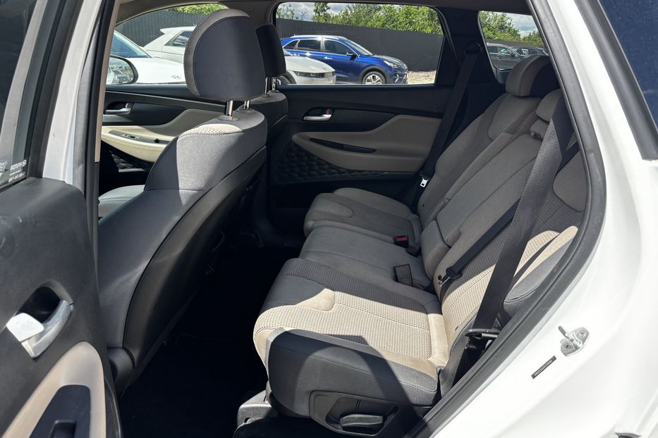 Продам Hyundai Santa FE авто у Львові 2020 года в Львове