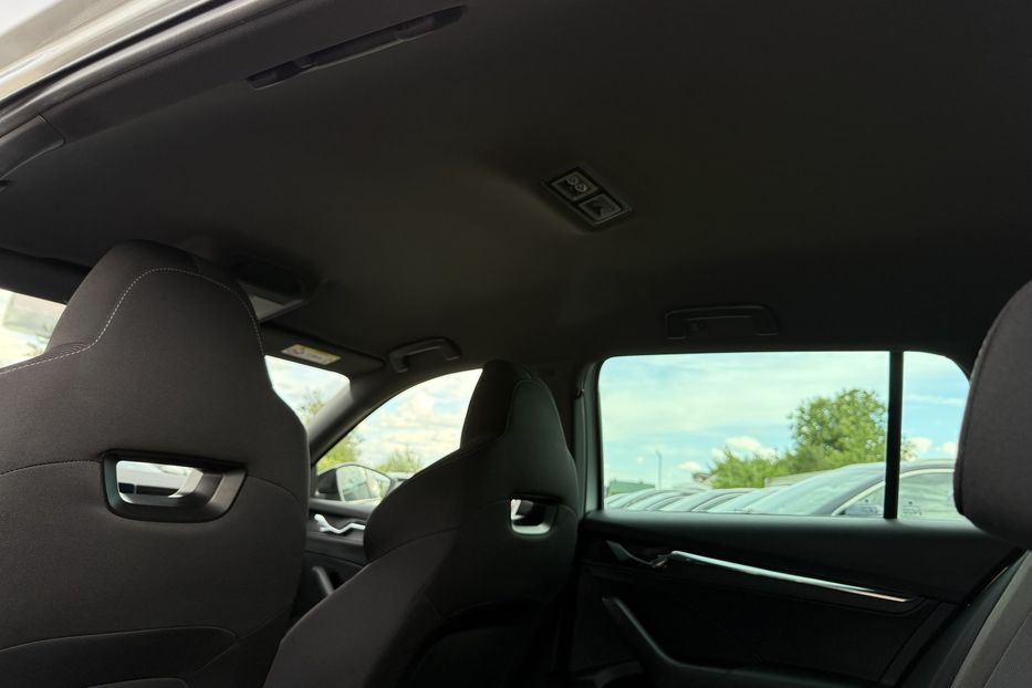 Продам Skoda Octavia А8 2.0TDI150 кс КОЛЕСА FUL LED 2021 года в Львове
