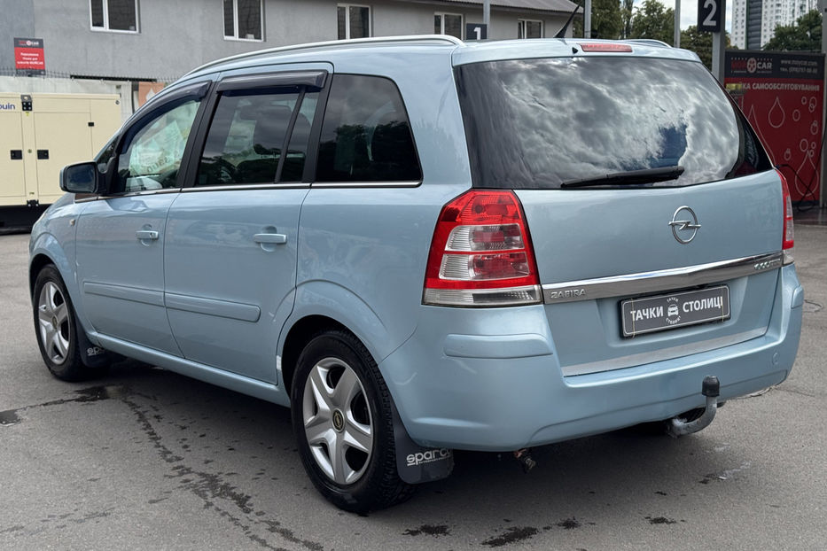 Продам Opel Zafira 2010 года в Киеве