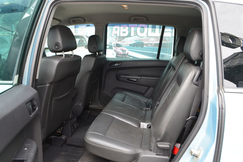 Продам Opel Zafira 2010 года в Киеве