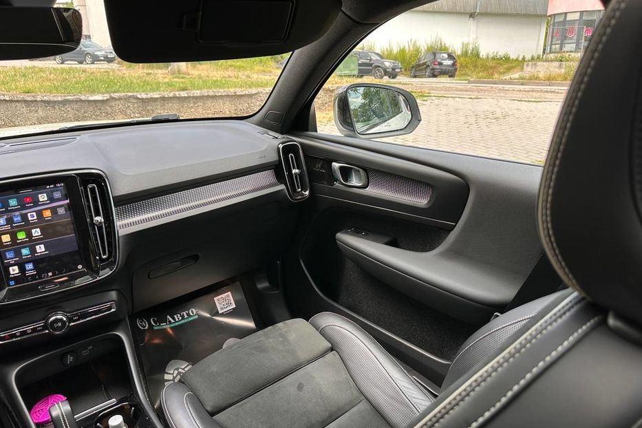 Продам Volvo EW XC 40 78кВ 2021 года в Черновцах