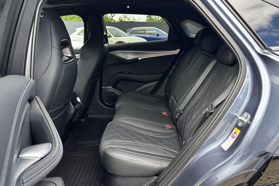 Продам BYD F0 Sea Lion 07 EV 82 KW 2024 года в Львове
