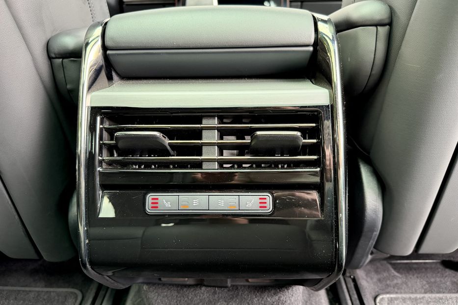 Продам Land Rover Range Rover Sport P360 SE 2024 года в Киеве