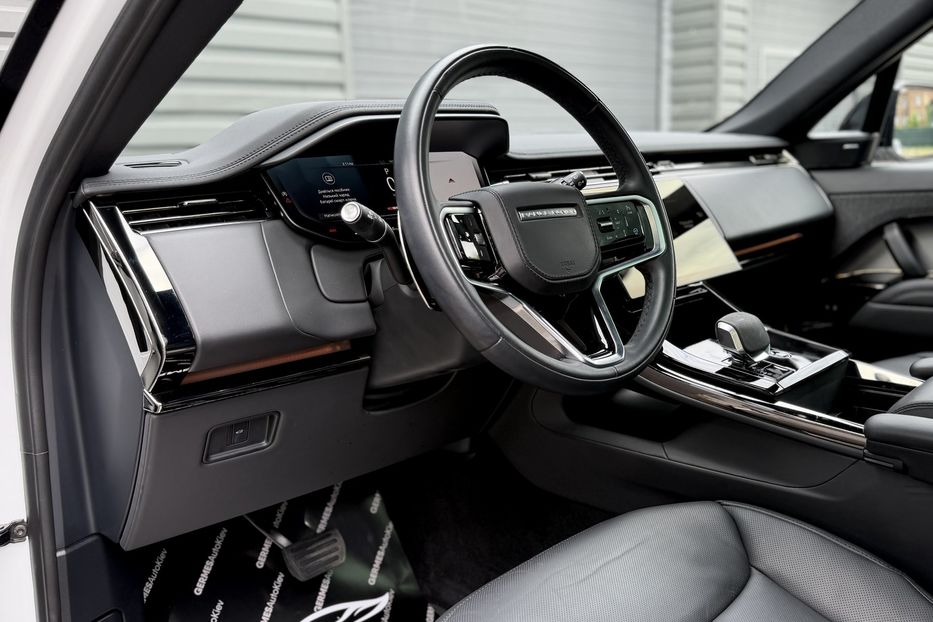 Продам Land Rover Range Rover Sport P360 SE 2024 года в Киеве
