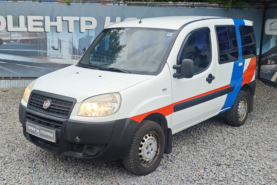 Продам Fiat Doblo пасс. 1.4 MT (95 к.с.) 2013 года в Киеве