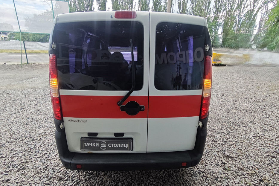 Продам Fiat Doblo пасс. 1.4 MT (95 к.с.) 2013 года в Киеве