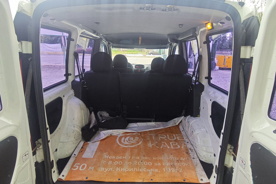 Продам Fiat Doblo пасс. 1.4 MT (95 к.с.) 2013 года в Киеве