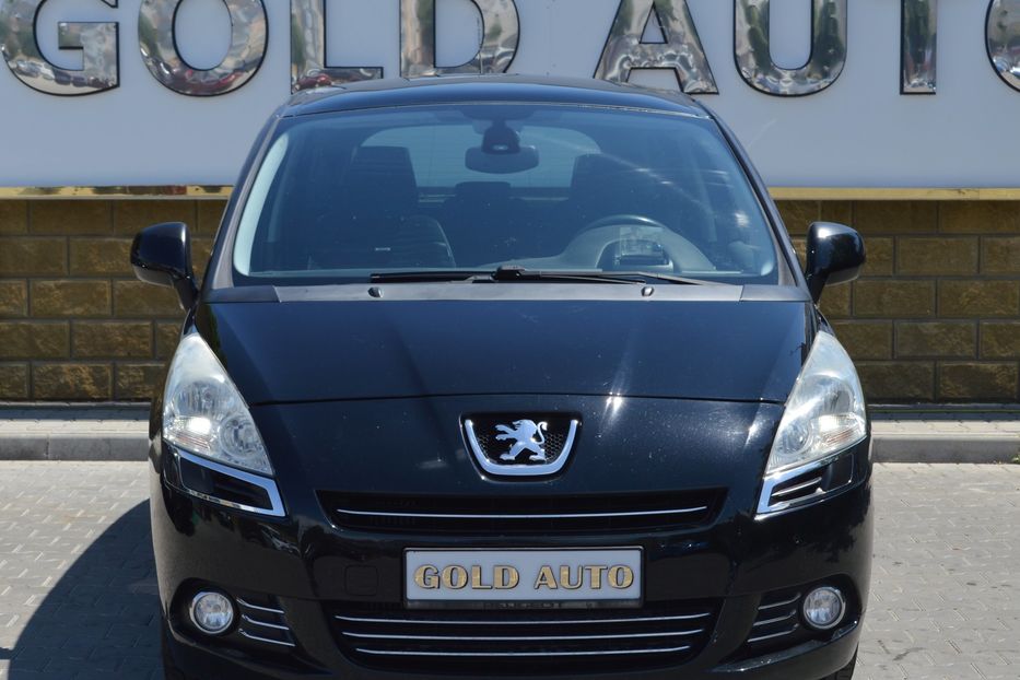Продам Peugeot 5008 2010 года в Одессе