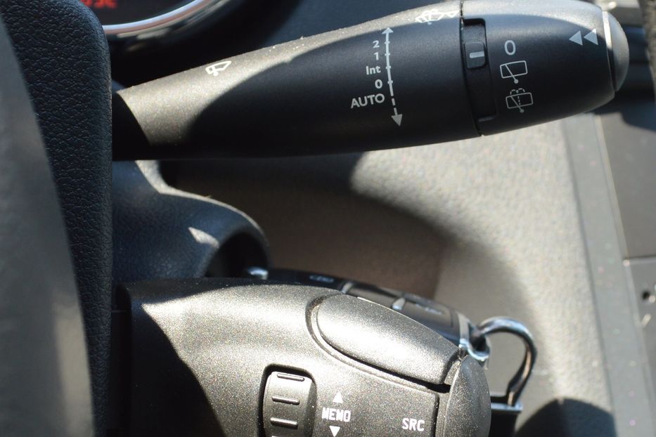 Продам Peugeot 5008 2010 года в Одессе