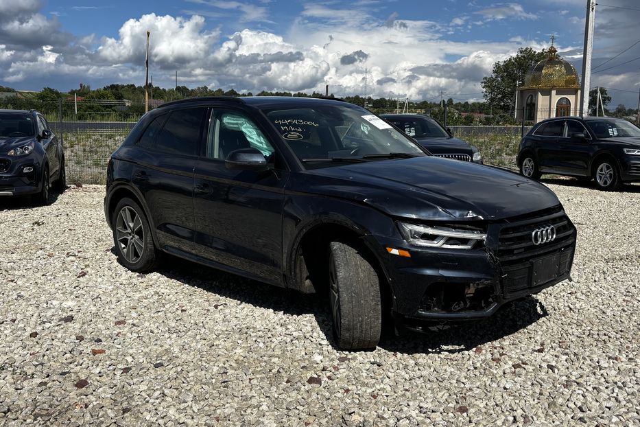 Продам Audi Q5 45 Premium 2019 года в Львове