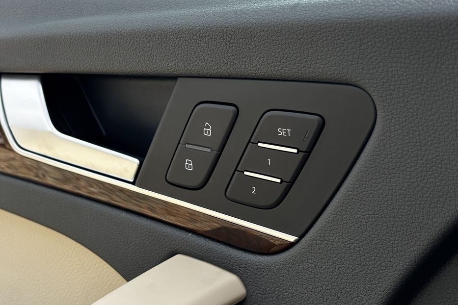 Продам Audi Q5 PREMIUM 2018 года в Львове