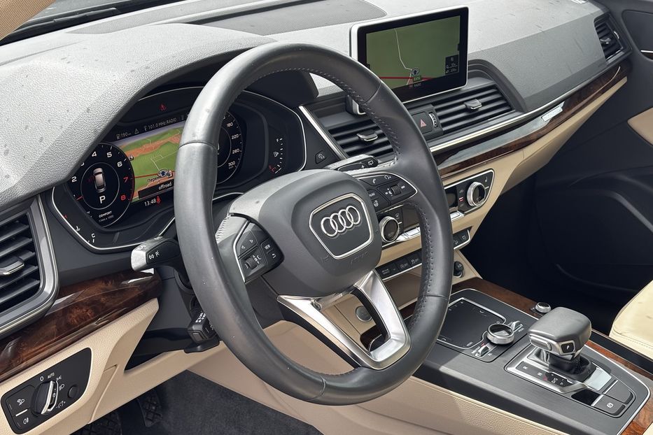 Продам Audi Q5 PREMIUM 2018 года в Львове
