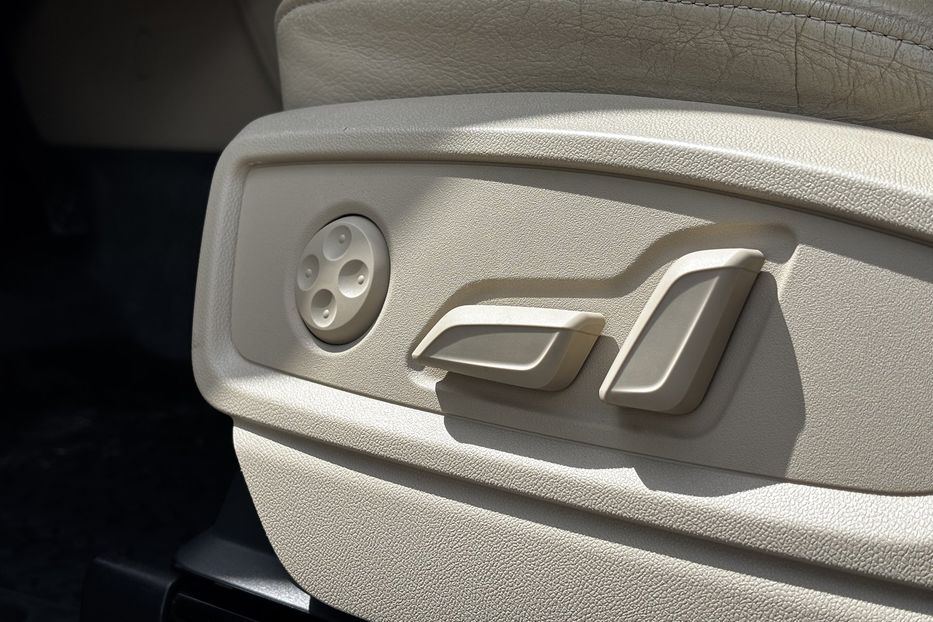 Продам Audi Q5 PREMIUM 2018 года в Львове