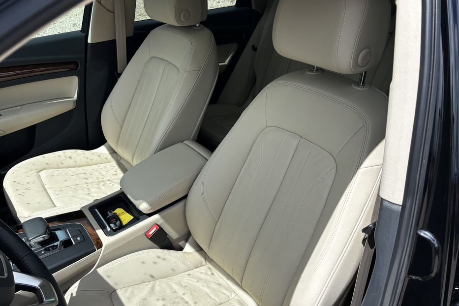 Продам Audi Q5 PREMIUM 2018 года в Львове