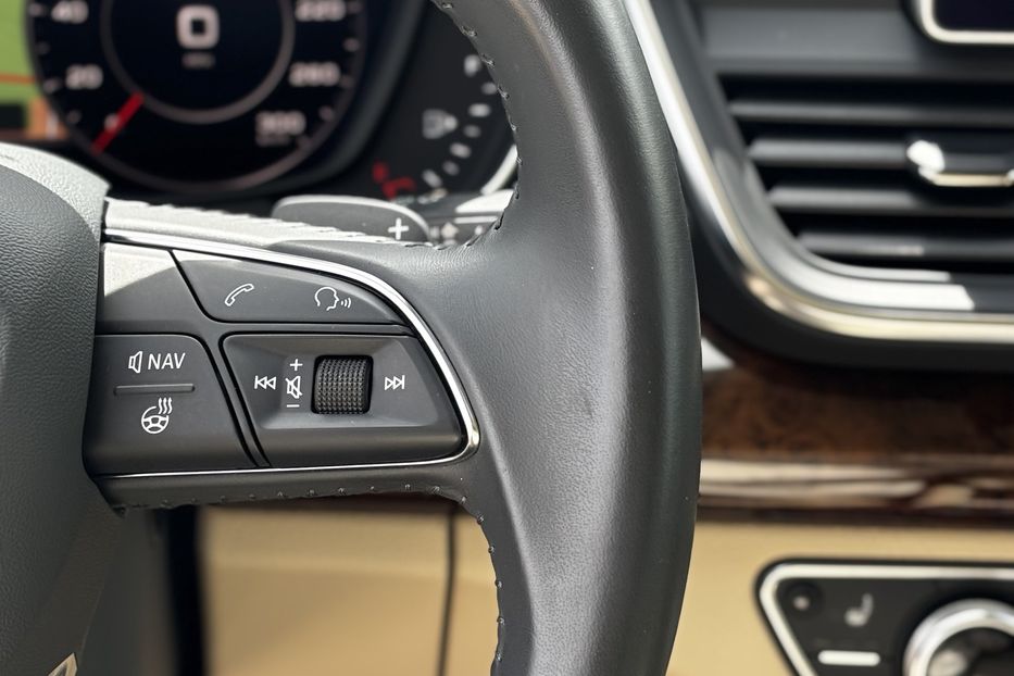 Продам Audi Q5 PREMIUM 2018 года в Львове