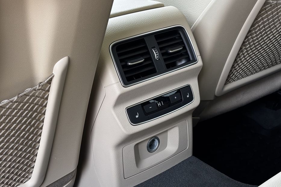 Продам Audi Q5 PREMIUM 2018 года в Львове
