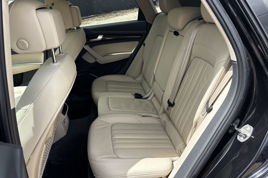 Продам Audi Q5 PREMIUM 2018 года в Львове
