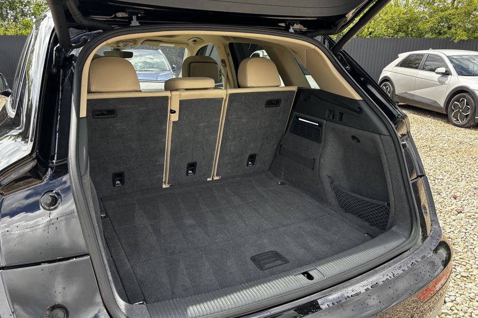Продам Audi Q5 PREMIUM 2018 года в Львове
