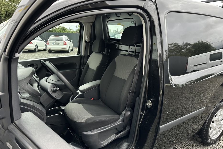 Продам Renault Kangoo груз. 2018 года в Луцке