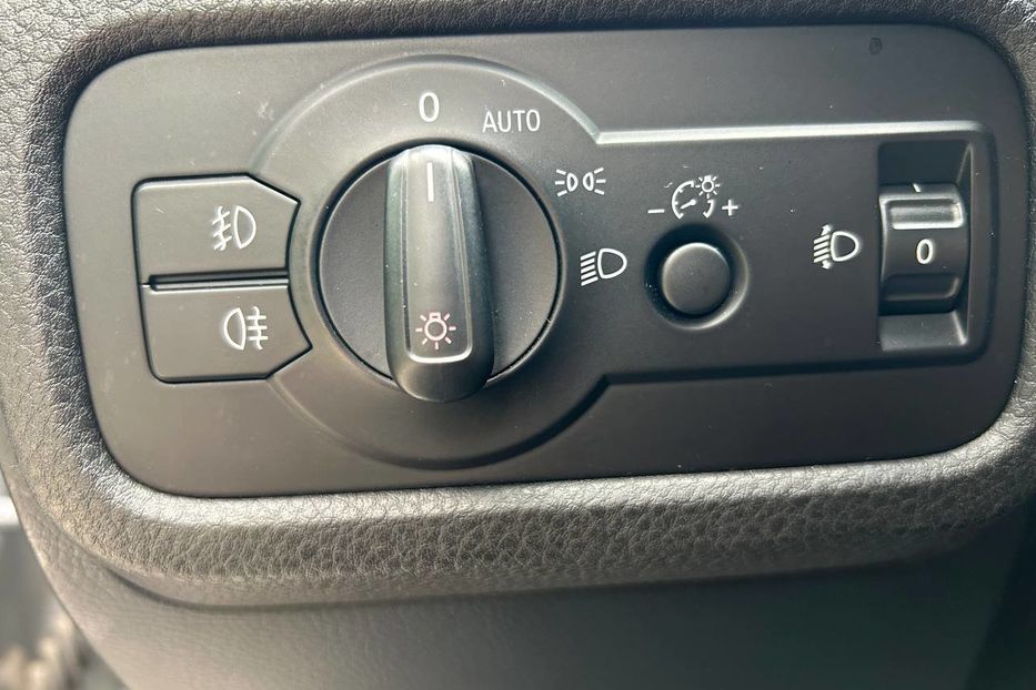 Продам Volkswagen Touareg 2014 года в Черновцах