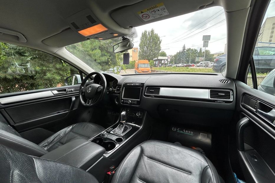 Продам Volkswagen Touareg 2014 года в Черновцах