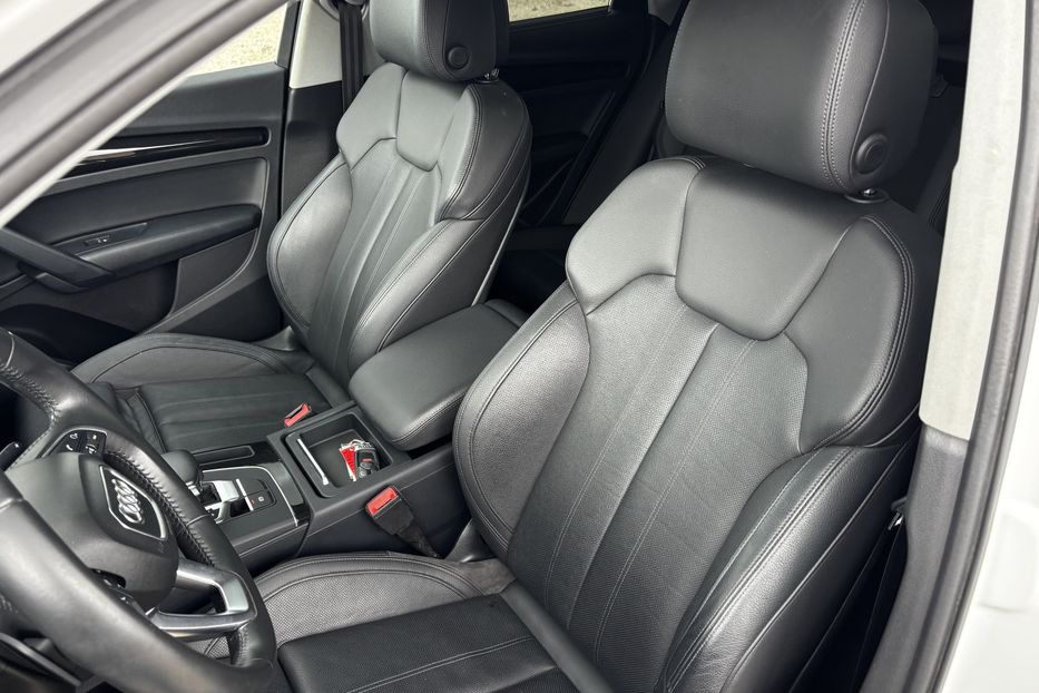 Продам Audi Q5 2018 года в Львове
