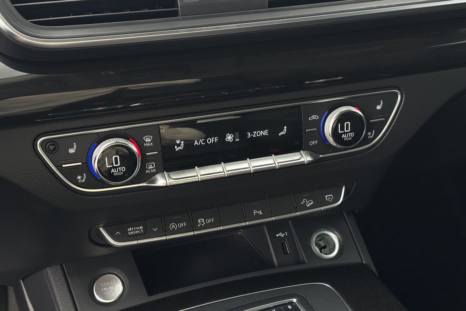 Продам Audi Q5 2018 года в Львове