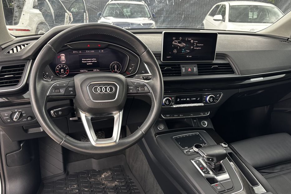 Продам Audi Q5 2018 года в Львове
