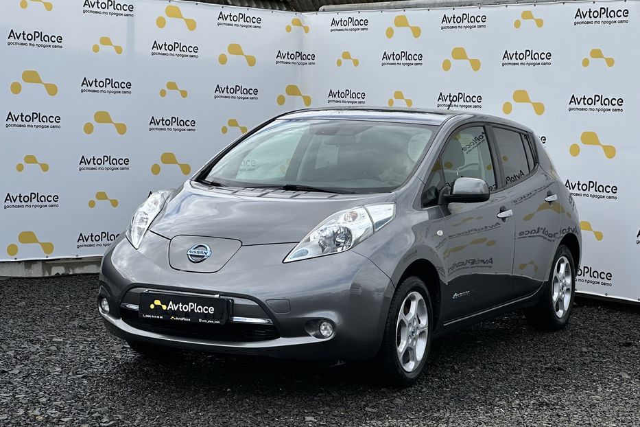 Продам Nissan Leaf 24 квт 2014 года в Луцке