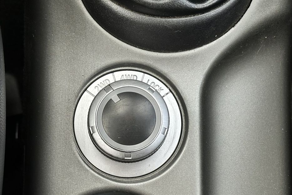 Продам Peugeot 4007 2008 года в Луцке
