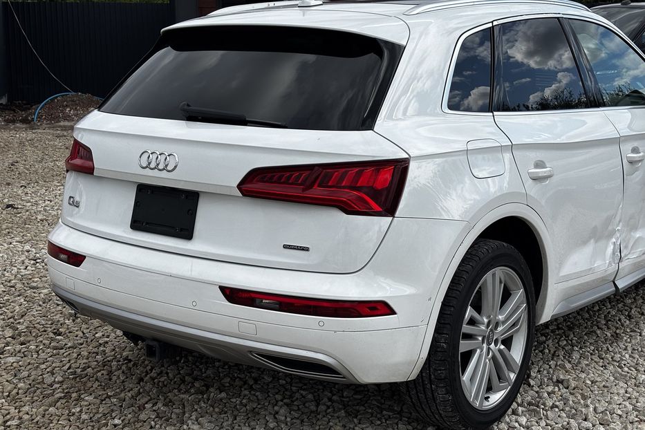 Продам Audi Q5 S-line 2019 года в Львове