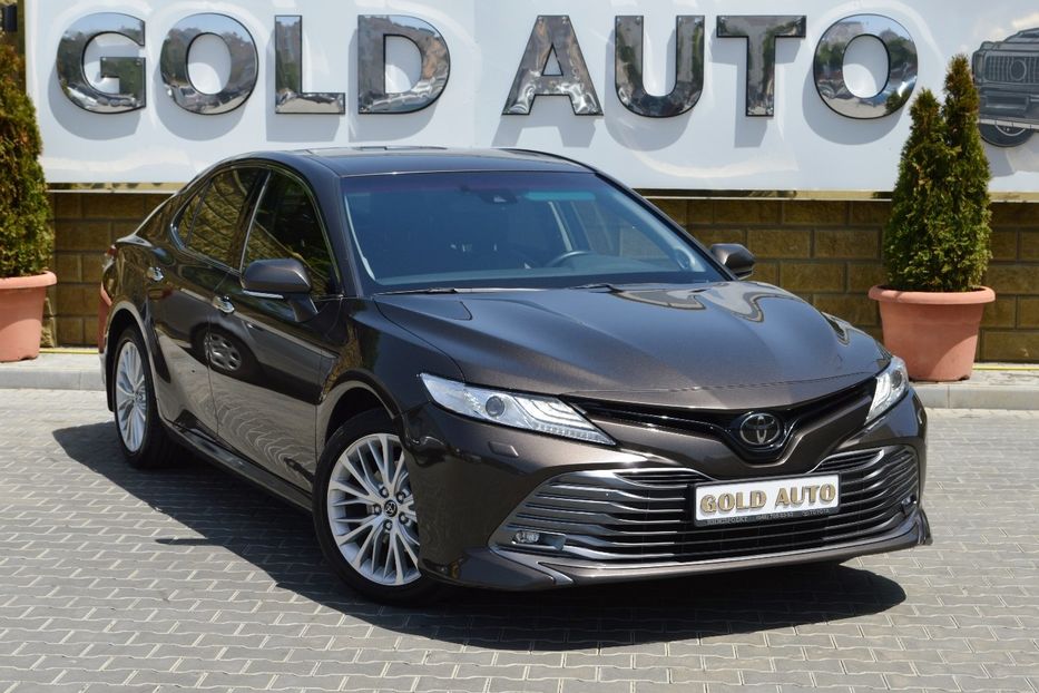 Продам Toyota Camry Premium 2018 года в Одессе
