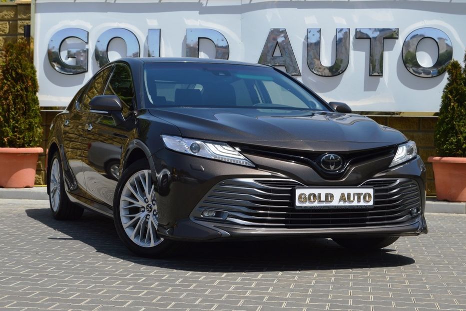 Продам Toyota Camry Premium 2018 года в Одессе