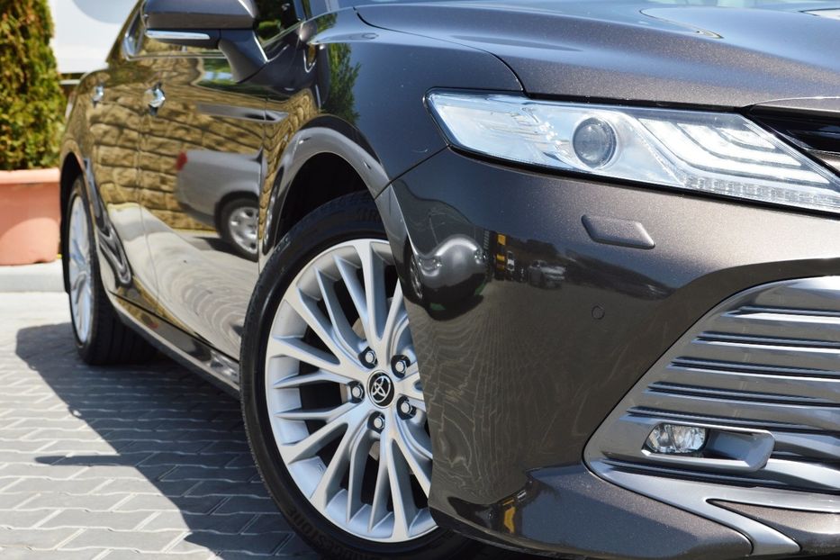 Продам Toyota Camry Premium 2018 года в Одессе