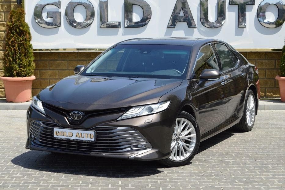 Продам Toyota Camry Premium 2018 года в Одессе