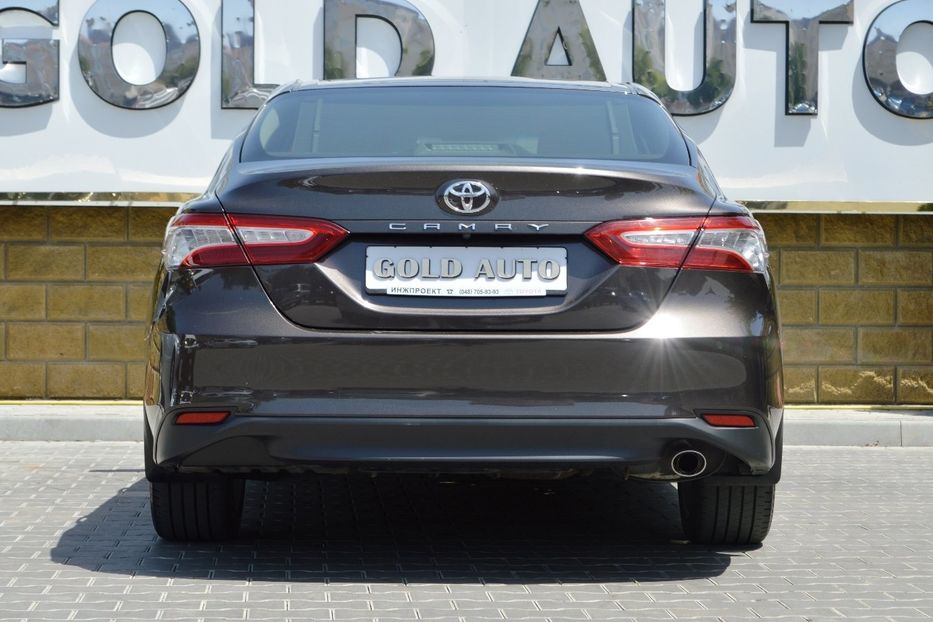 Продам Toyota Camry Premium 2018 года в Одессе