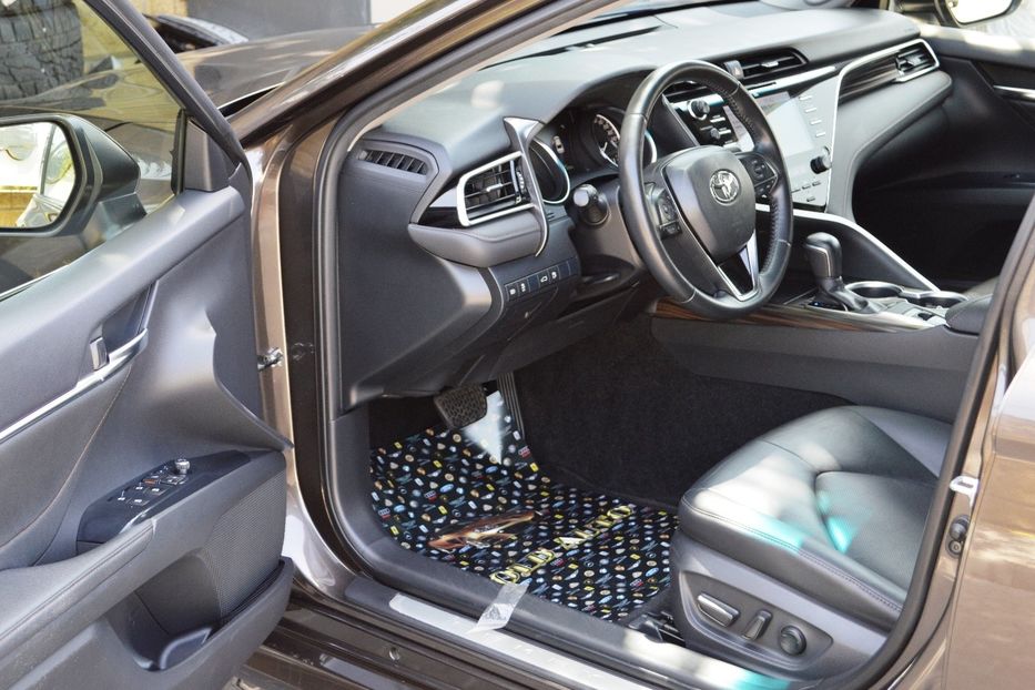Продам Toyota Camry Premium 2018 года в Одессе