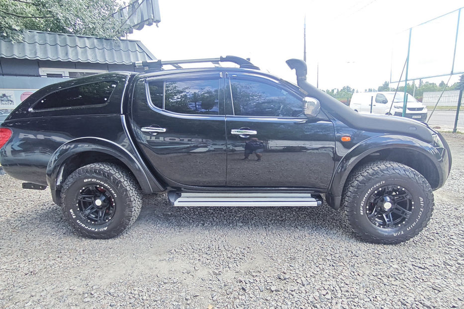 Продам Mitsubishi L 200 2.5 AT (136 к.с.)  2008 года в Киеве