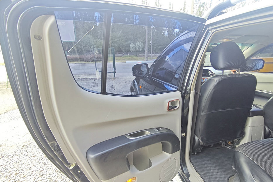 Продам Mitsubishi L 200 2.5 AT (136 к.с.)  2008 года в Киеве