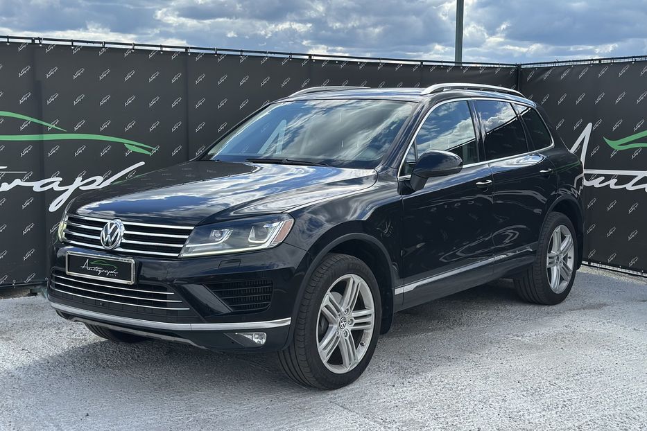 Продам Volkswagen Touareg 3.0TDI 2015 года в Киеве