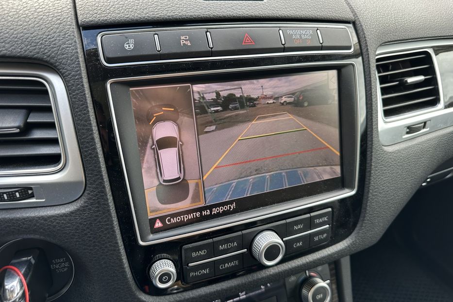 Продам Volkswagen Touareg 3.0TDI 2015 года в Киеве