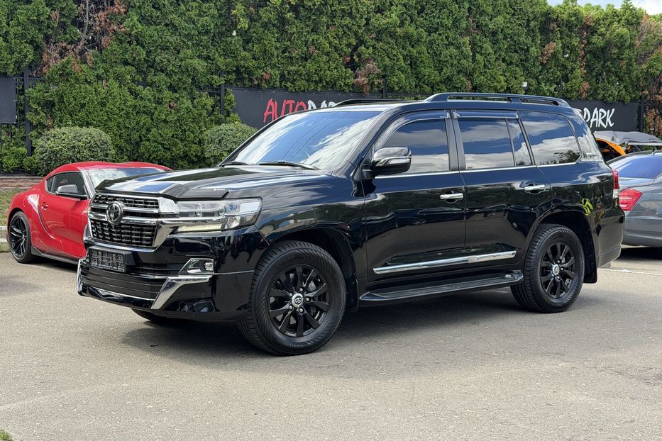 Продам Toyota Land Cruiser 200 Executive Lounge 4.5 d 2020 года в Киеве