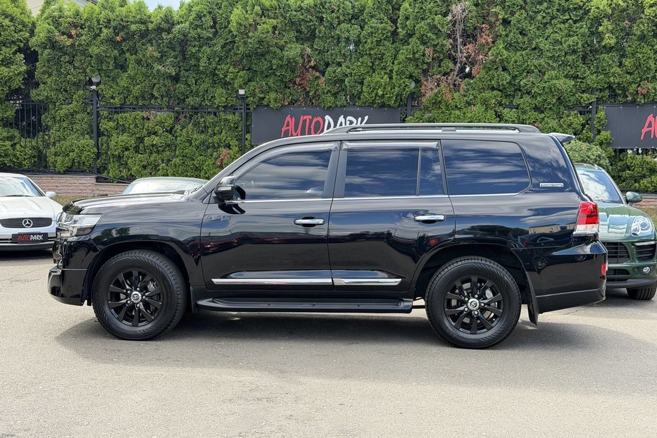 Продам Toyota Land Cruiser 200 Executive Lounge 4.5 d 2020 года в Киеве
