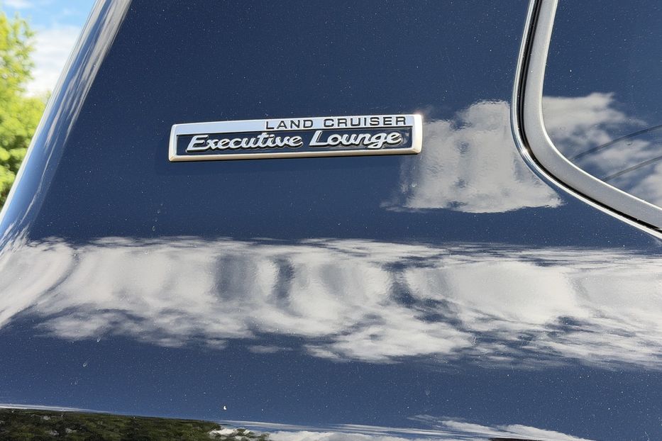 Продам Toyota Land Cruiser 200 Executive Lounge 4.5 d 2020 года в Киеве